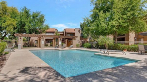 Poolside 2 Bdrm Condo Prime Scottsdale Location